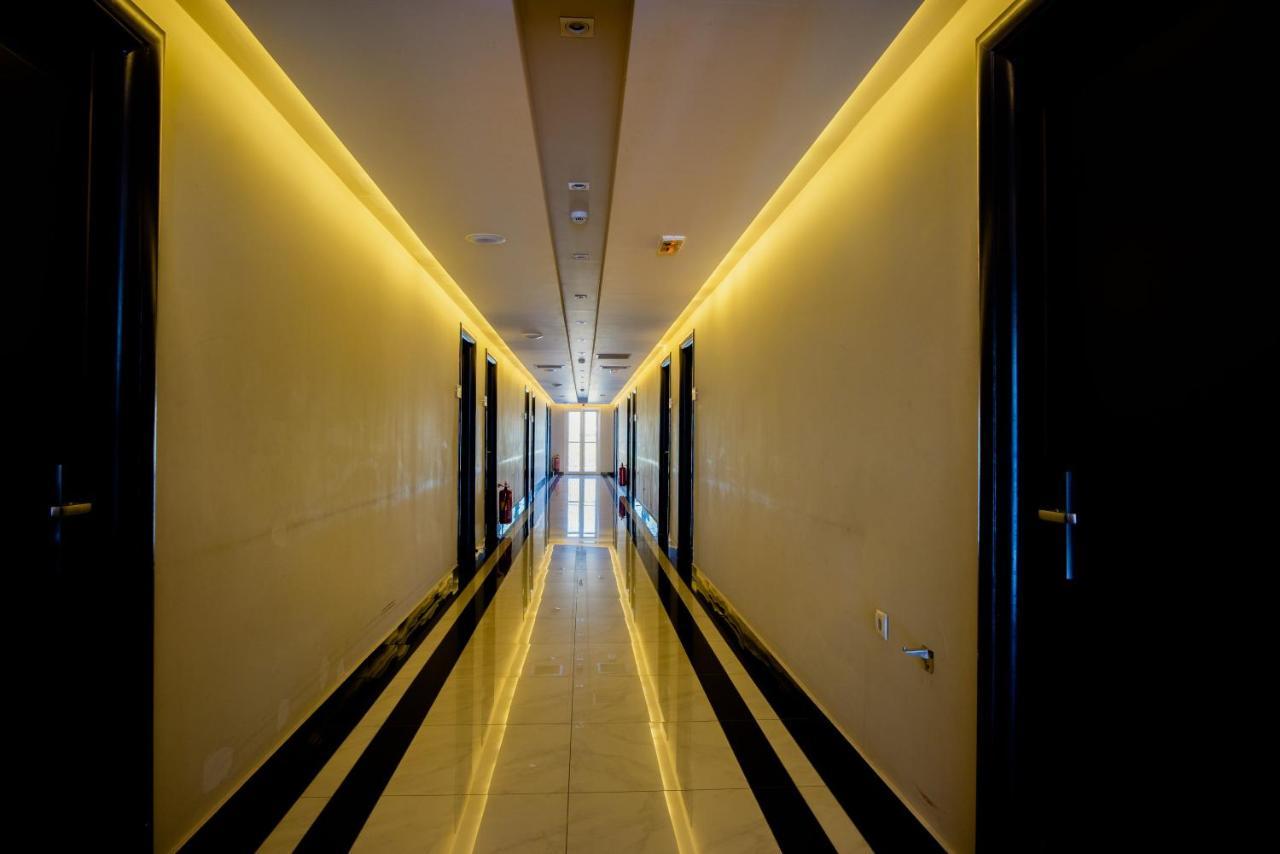 Aar Hotel & Spa יואנינה מראה חיצוני תמונה