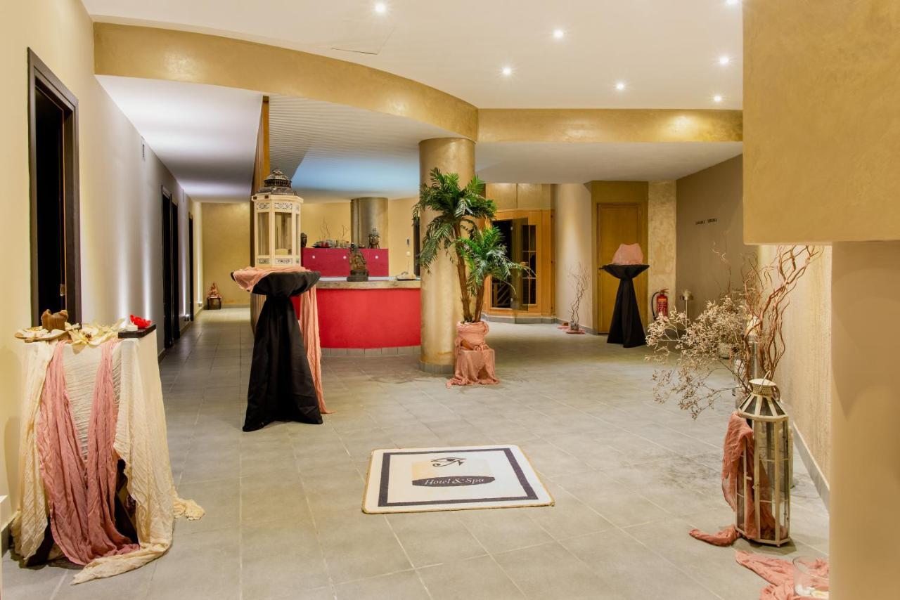 Aar Hotel & Spa יואנינה מראה חיצוני תמונה