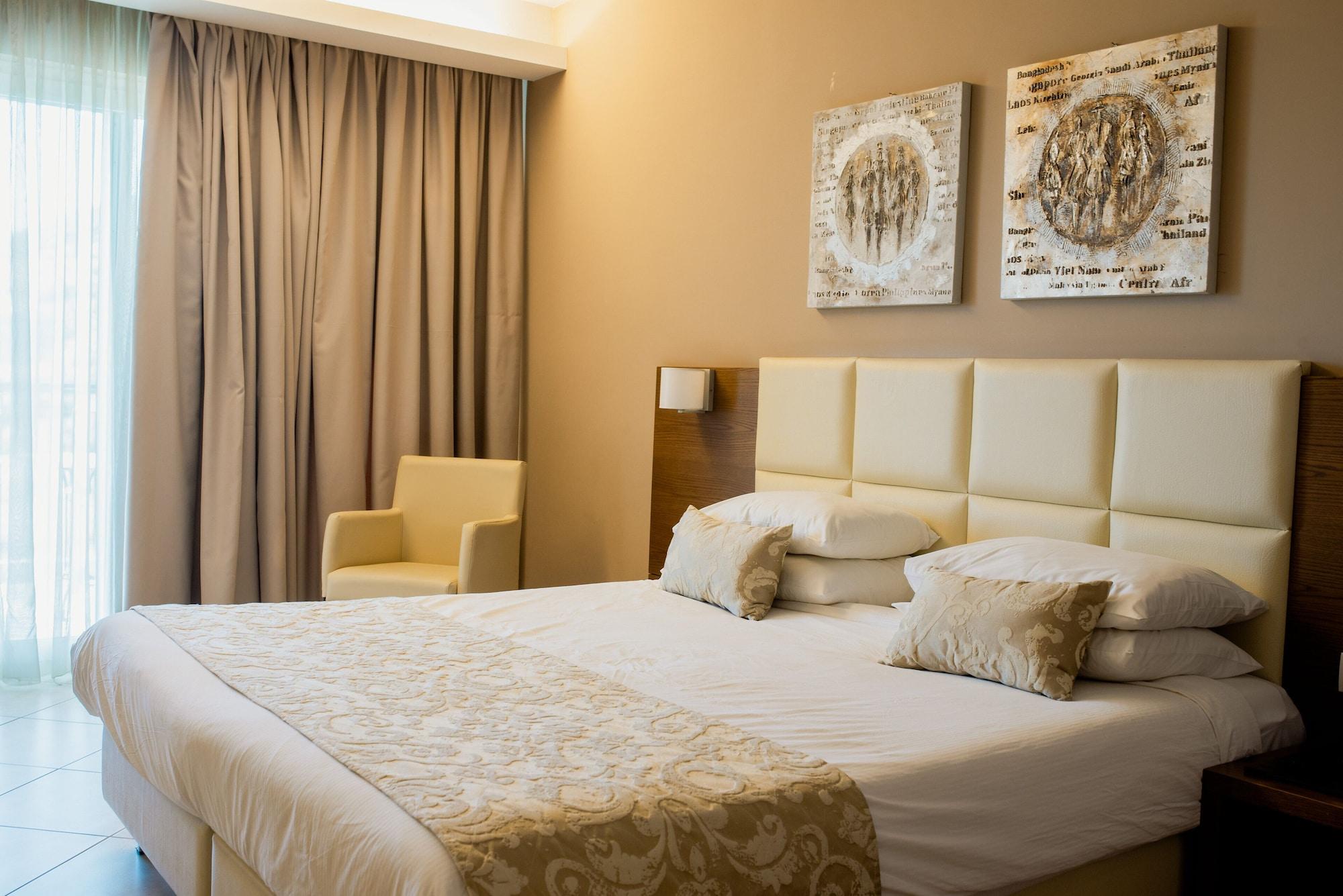 Aar Hotel & Spa יואנינה מראה חיצוני תמונה