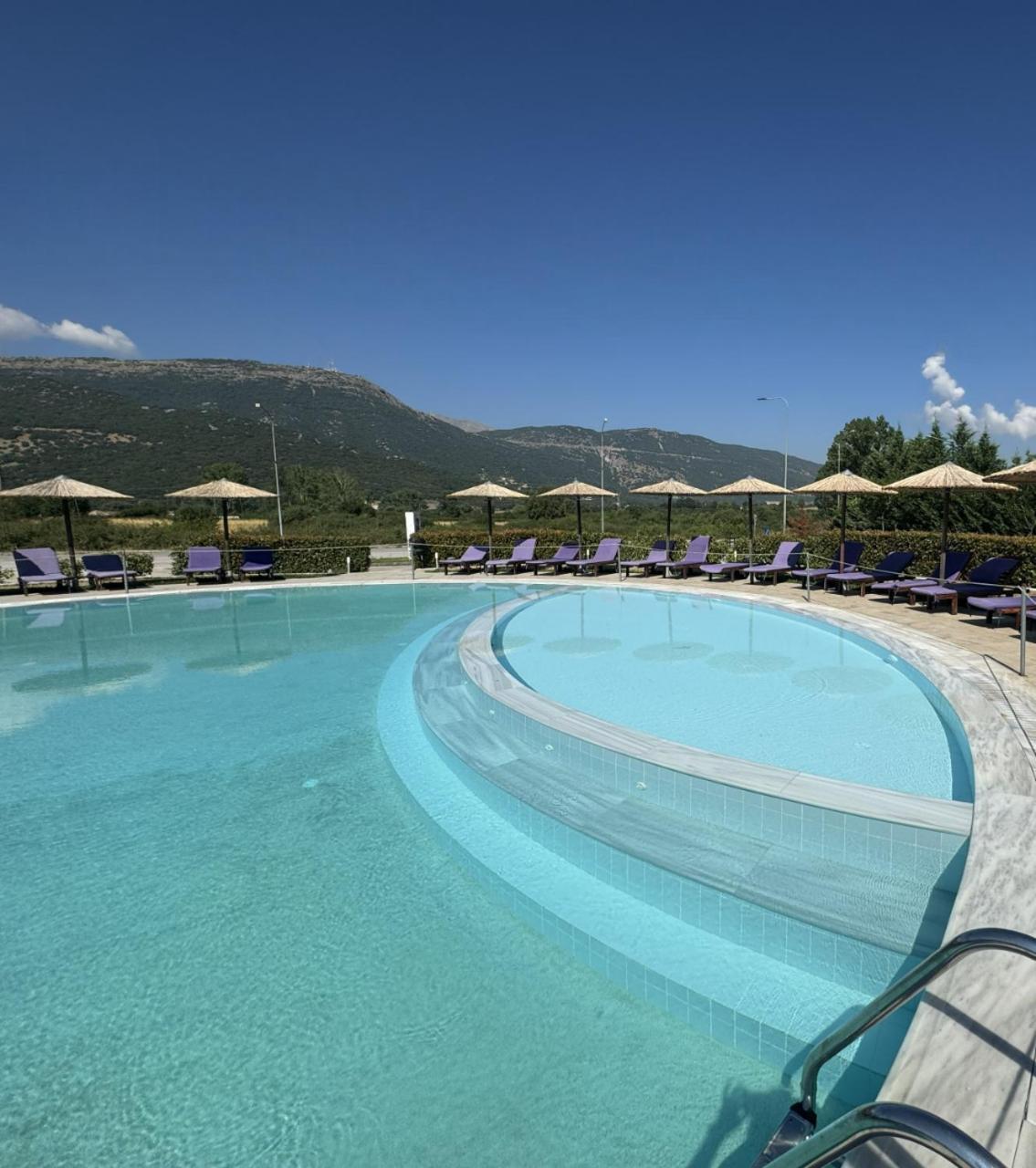 Aar Hotel & Spa יואנינה מראה חיצוני תמונה